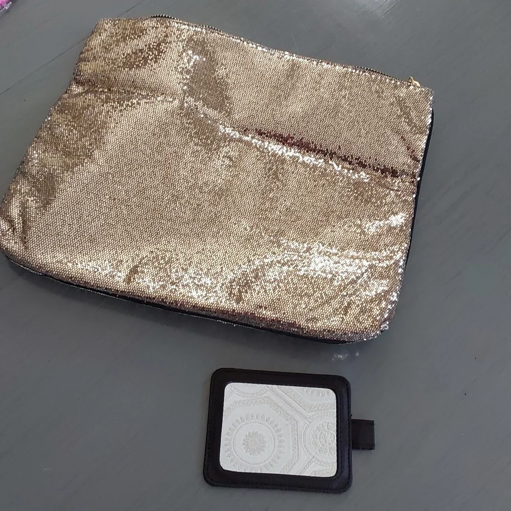Victoria's Secret Gold Metallic Shimmer Clutch Bag Top Zip Mirror inc. Sz.Large